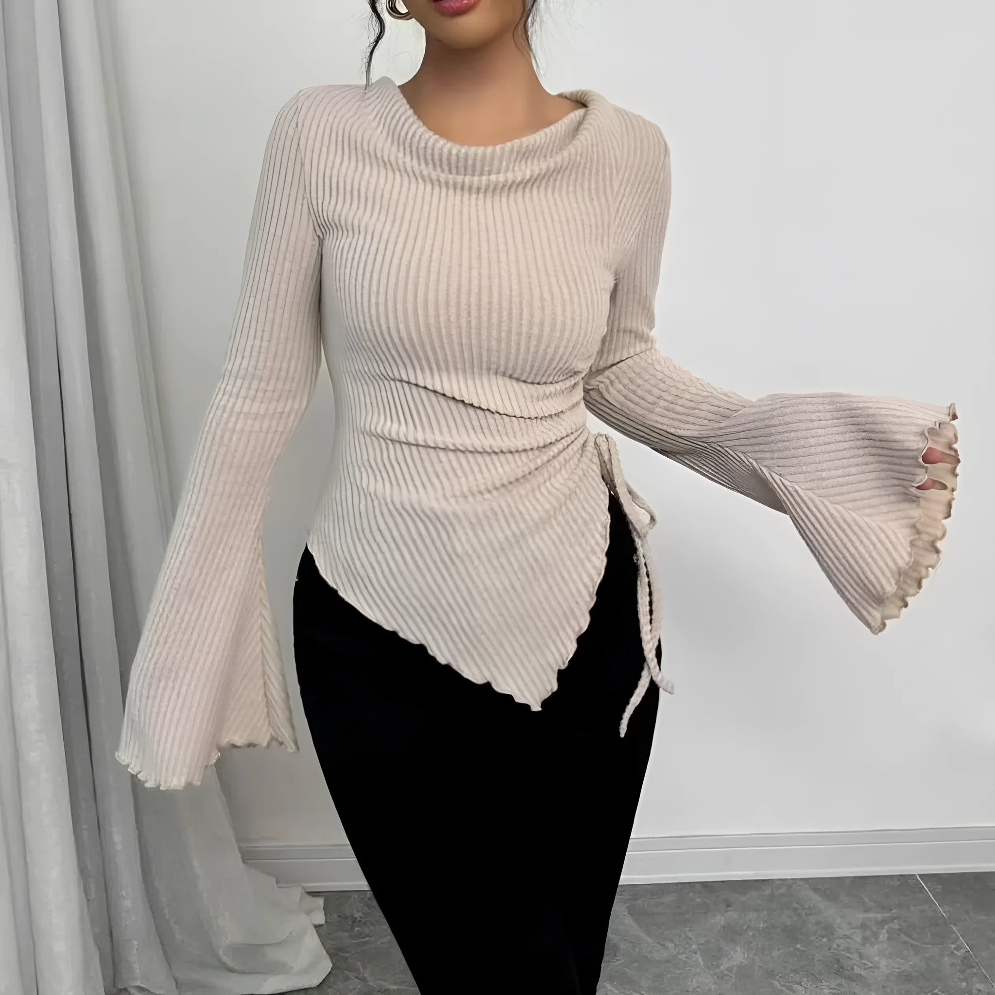 Design Sense rope slim pullover for women in apricot with bell sleeves and long sleeves