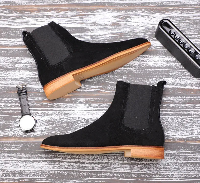 Chelsea boots in khaki, black, or grey leather with elastic side panels and heel pull tab, sizes 38 to 49