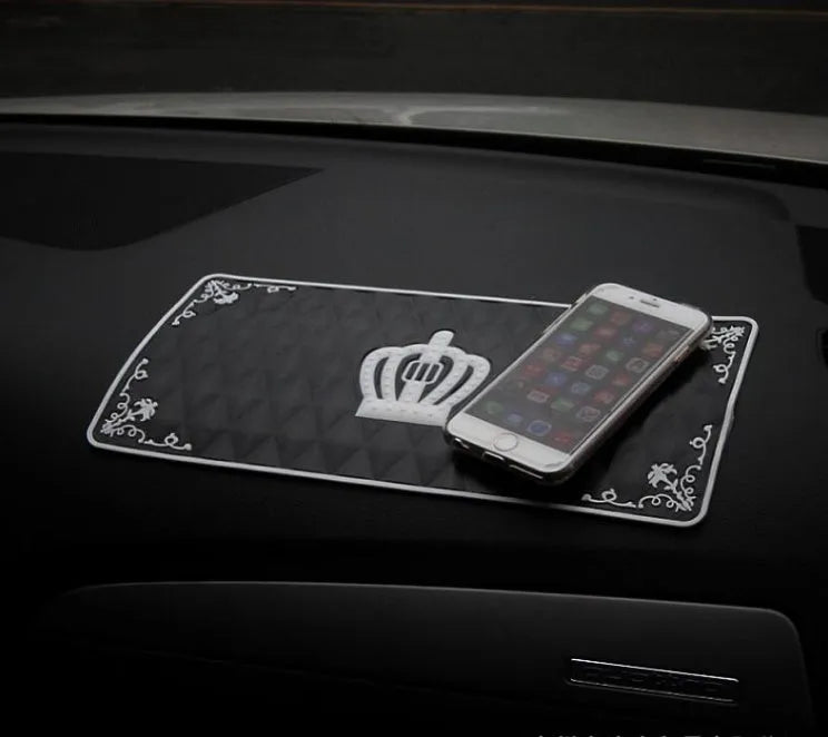 Car anti-skid pad 30cm x 15cm PVC dashboard mat in An crown and Crowe heart designs