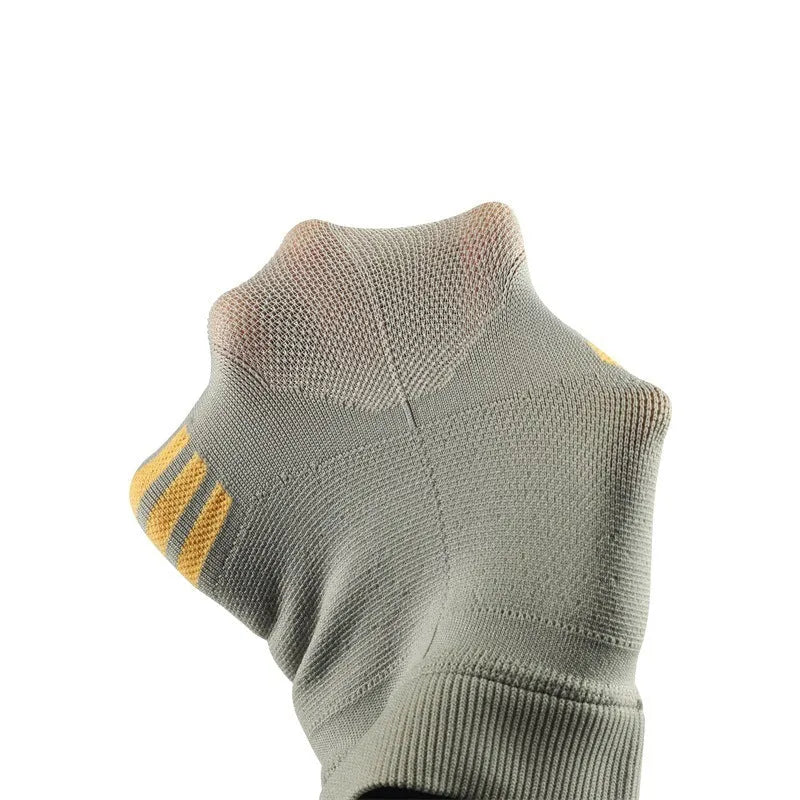 A pair of polyester knee pads for sports in one of five colour options: black and grey, dark blue, light grey M, grey and yellow, or pink and white.