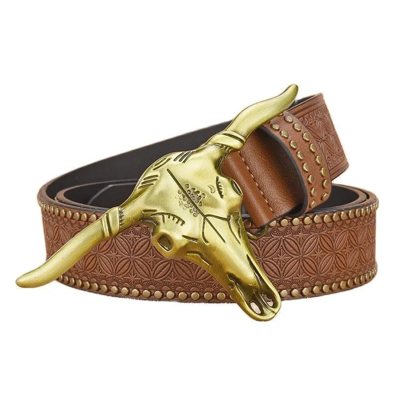 Men's faux leather belt with embossed rivets and alloy buckle, available in black, brown and dark brown, 105-125cm.