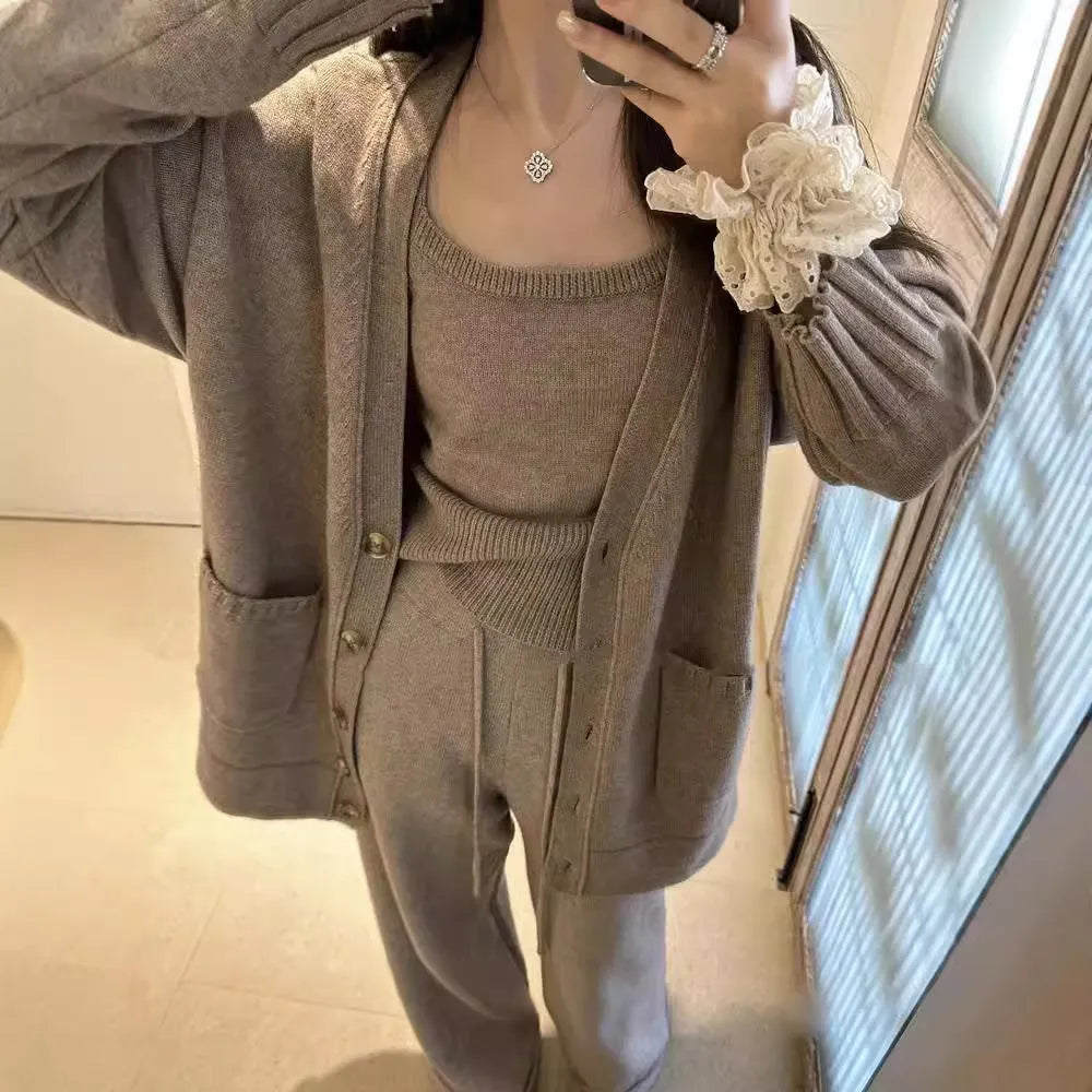 Women's knit cardigan vest and suspender trousers three-piece set in solid colour wool blend fabric
