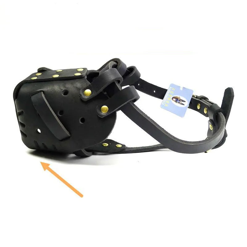 Black cowhide dog muzzle for medium and large dogs, basket design with soft lining, sizes L and M