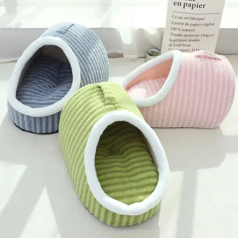 Thickened 3D dog cat bed with removable sponge insert in striped blue fabric