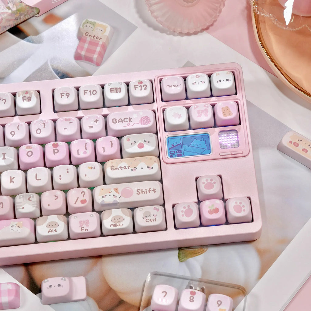 MOA pink cartoon sublimation keycap set for mechanical keyboards.