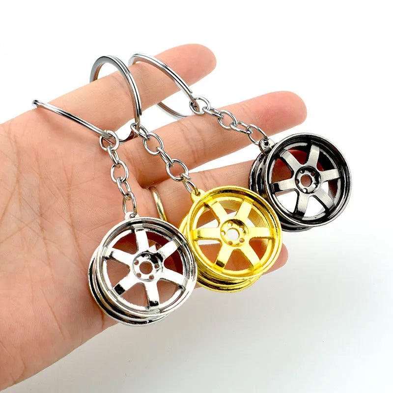 Wheel hub design metal keychain in zinc alloy with gold, silver or gun black finish