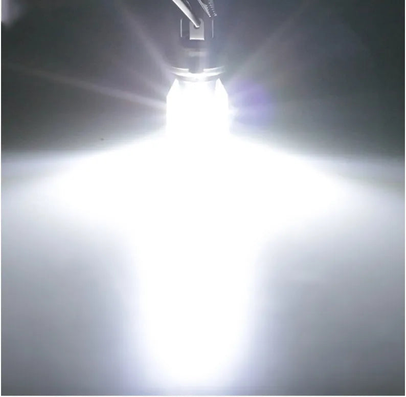 LED high-brightness headlamp with COB 12W chips, aluminium housing, 1200 lumens, 6000K colour temperature