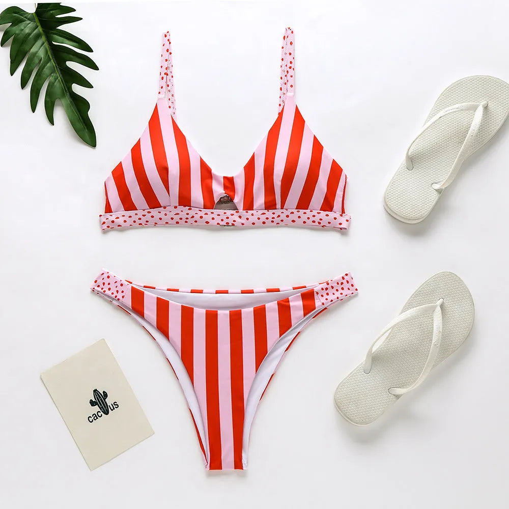 Women's polyester bikini swimsuit in dots or stripes pattern for swimming
