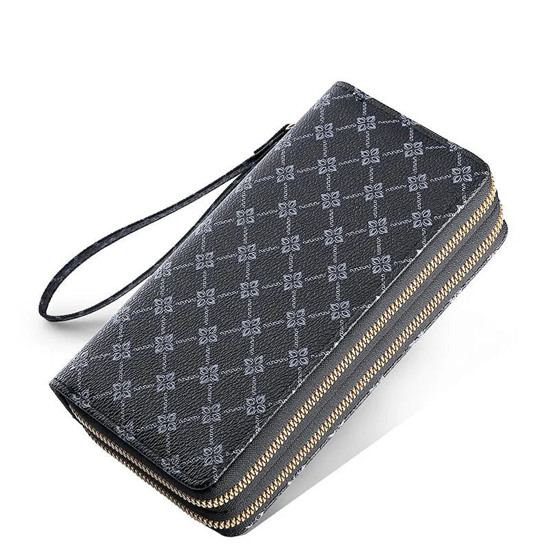 Long wallet clutch in PU leather with retro print design and zipper closure