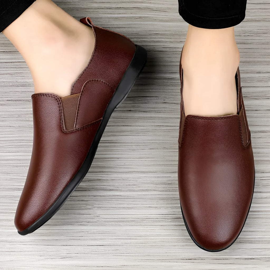 Men's black leather round toe business casual shoes on a white background