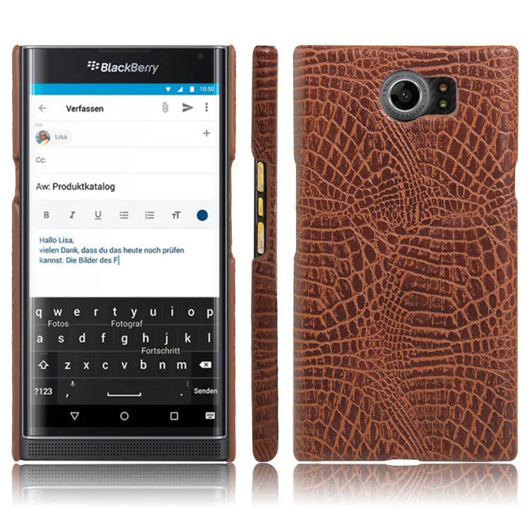 BlackBerry smartphone back cover case made of genuine leather and PC plastic in a choice of colours.