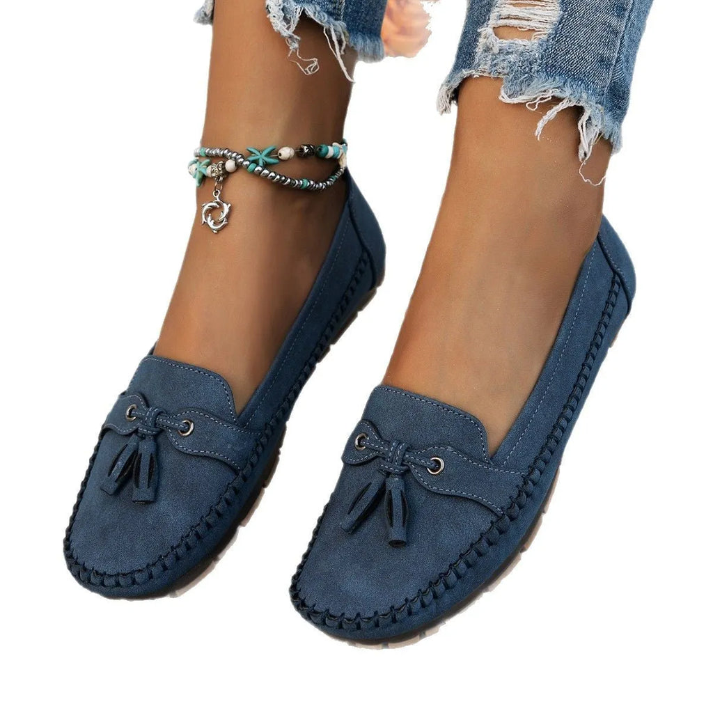 Women's suede casual flat shoes with bow decoration in pink, low heel and round toe design