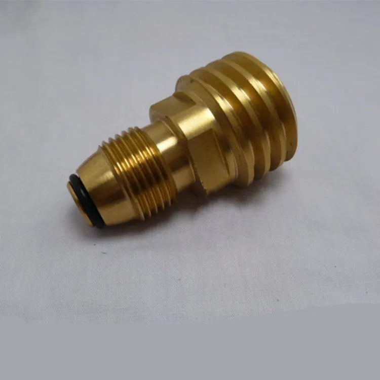 Gold-coloured brass gas brazing adapter with 7mm diameter and external taper thread