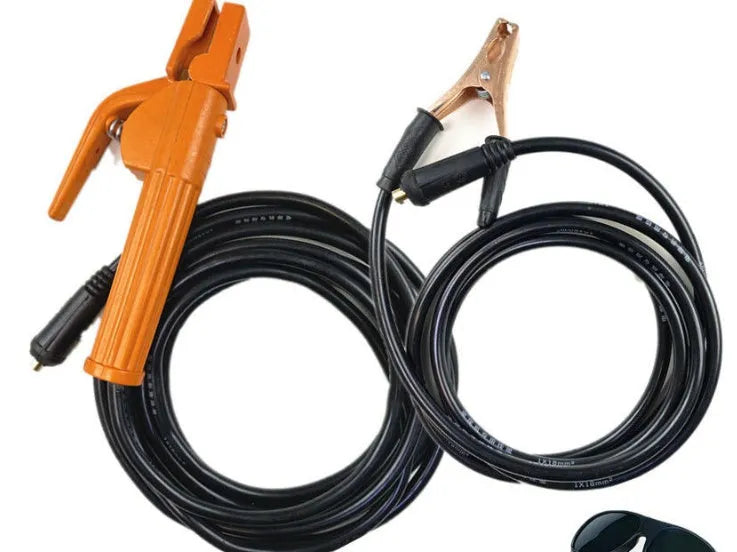 Black plastic-coated copper welding cable 25 metres long for household welding machines