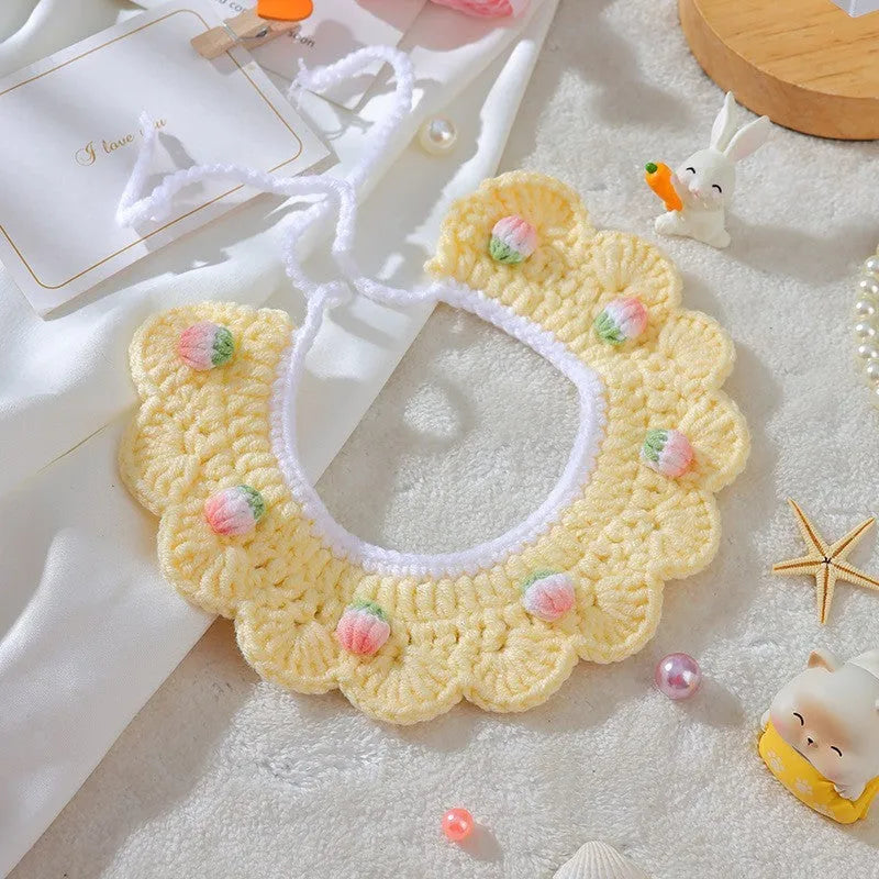 Handmade wool embroidered cat collar for British Shorthair cats in cartoon style.