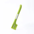 Long-handled green pet feeding spoon for canned cat and dog food with right-angle design