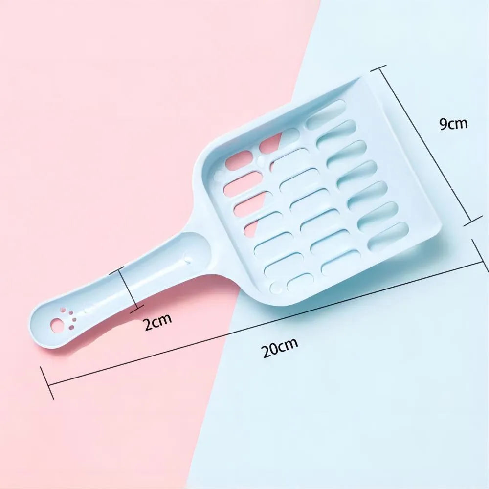 Plastic cat litter scoop in blue colour with dimensions 20cm long by 9cm wide