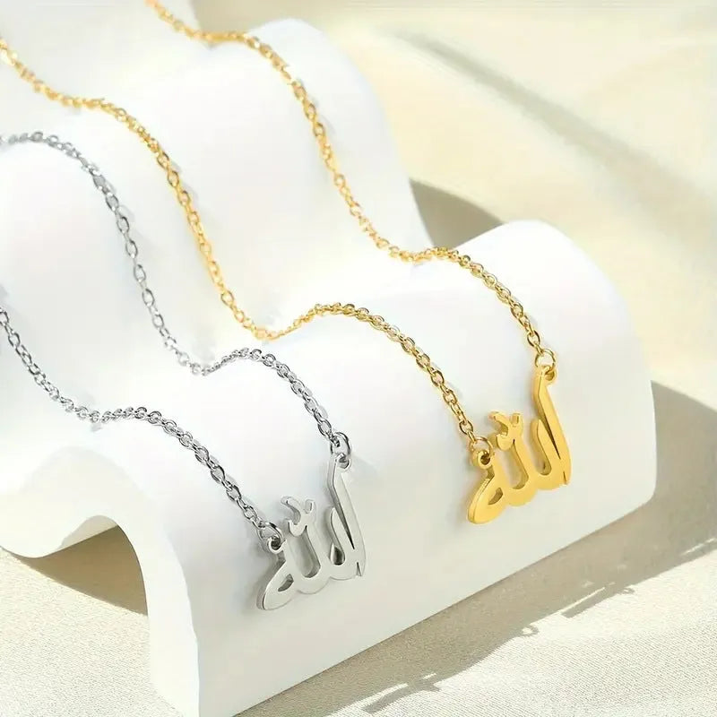 French style titanium steel necklace for women in gold colour with electroplated finish