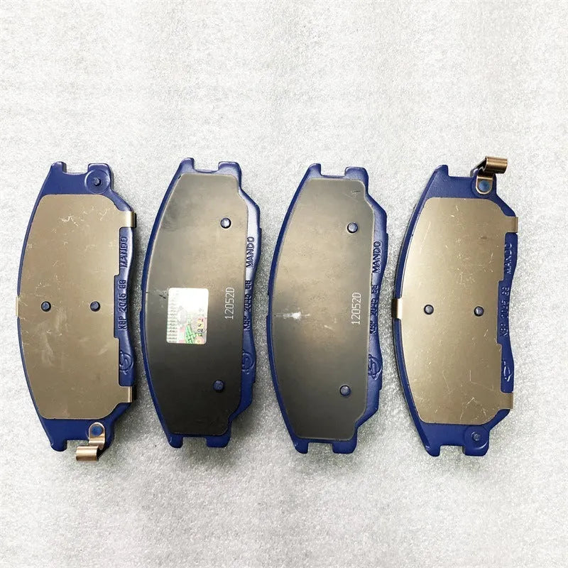 Brake pad set with part numbers 4813009A10 and 4813008BA0 for Aiteng Kyron Rester.