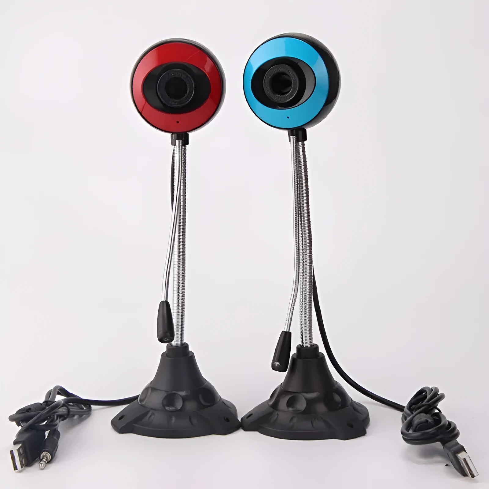 Desktop USB camera with built-in microphone, 8MP CMOS sensor, 640x480 resolution, plastic housing, blue black colour