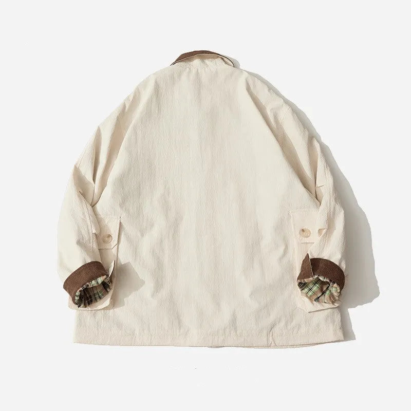 Casual solid colour polyester jacket with side pockets in apricot or green