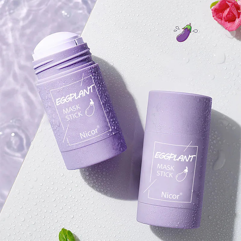 Green tea and eggplant solid clay mask sticks in 40g format for facial skin care.