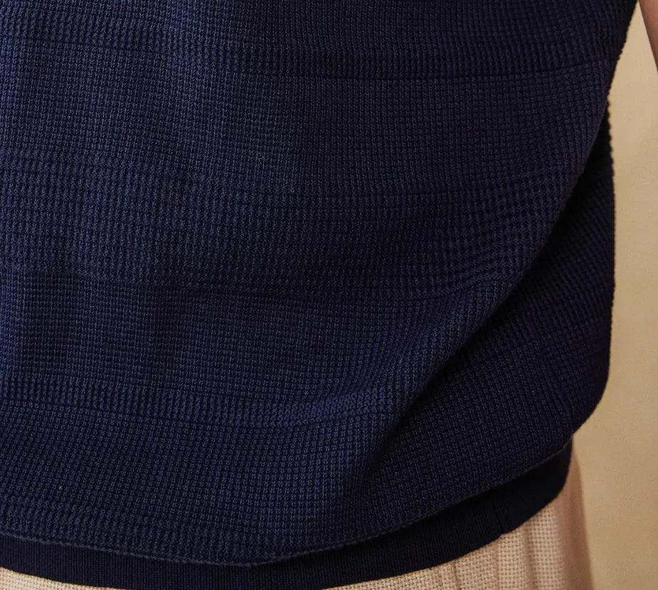 Men's casual retro summer t-shirt in pure cotton fabric available in off-white and royal blue colours