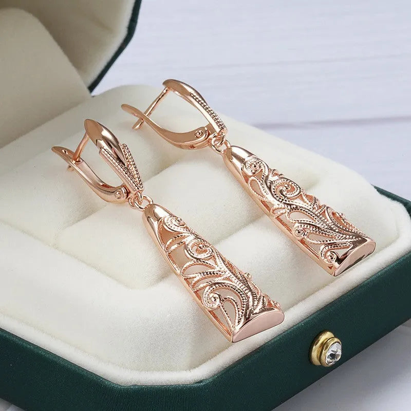 Retro hollow-carved rose gold copper earrings with leaf design for women