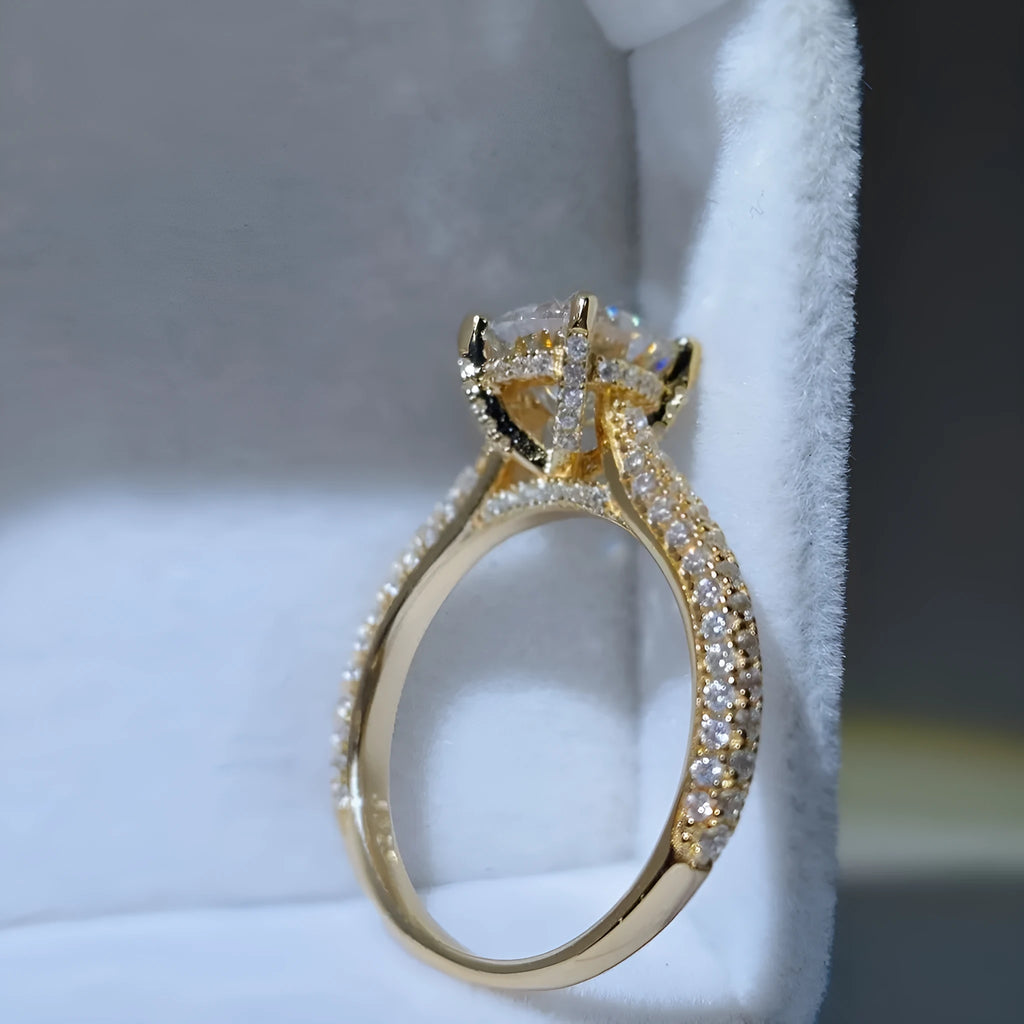 Copper plated alloy ring with moissanite diamond, elegant Style1 design for women