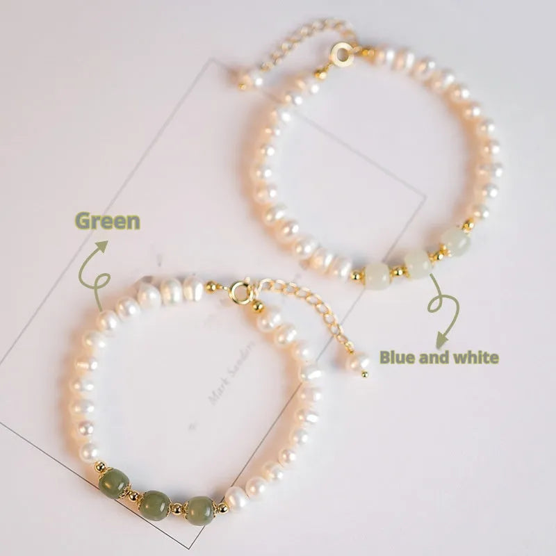 Natural freshwater pearl bracelet with diamond-shaped beads in an electroplated Hetian jade colour.