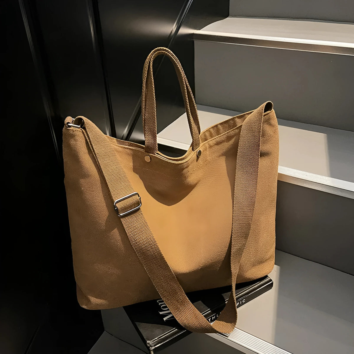 Large capacity women's casual tote bag in khaki cloth with polyester lining, sandwich pocket, and mobile phone bag