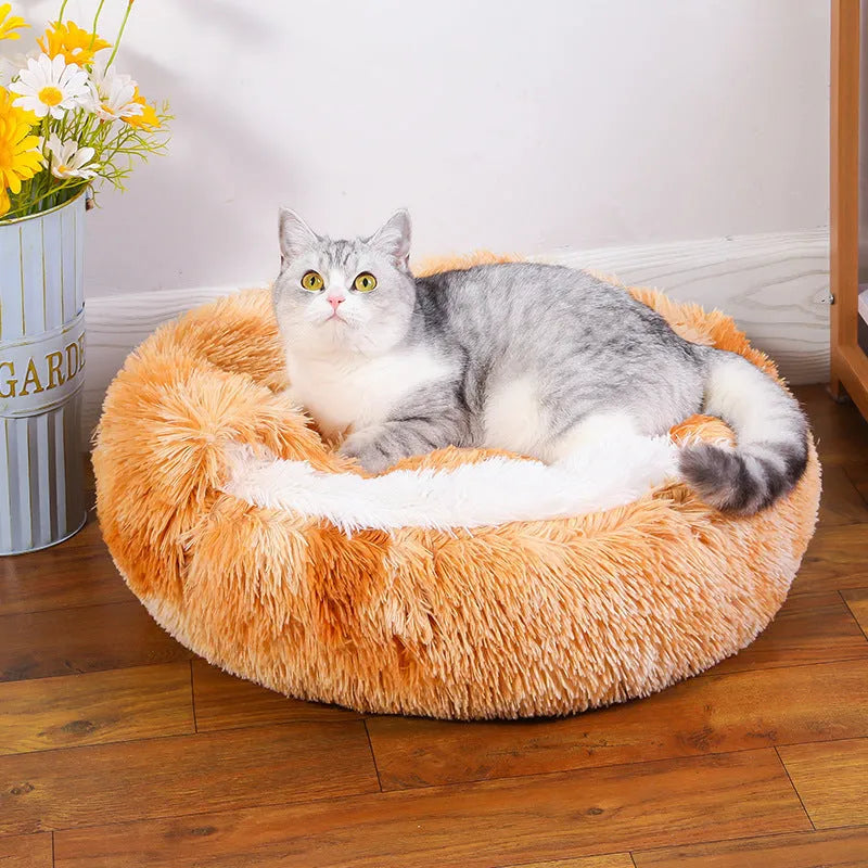 Waterproof cloth dog kennel with semi-surrounded design and removable floor mat in gradient colour