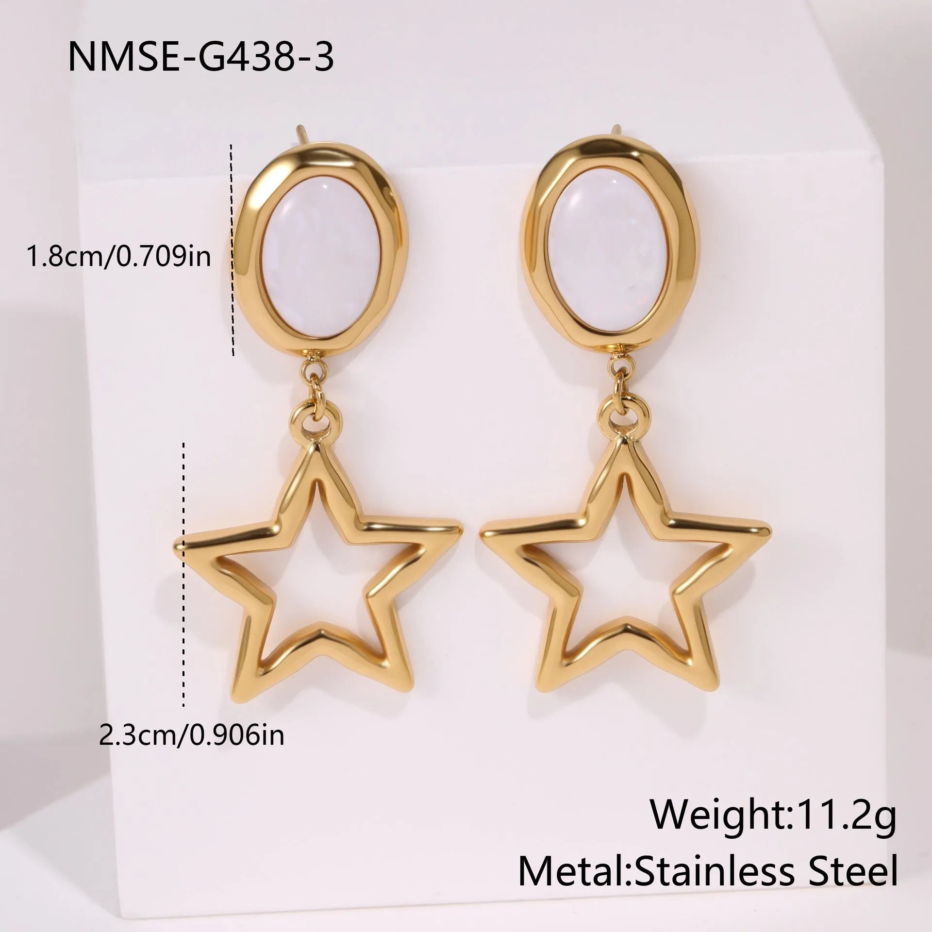 Pentagram fritillary cutout earrings in gold, 18K plated stainless steel, star and oval geometric shapes