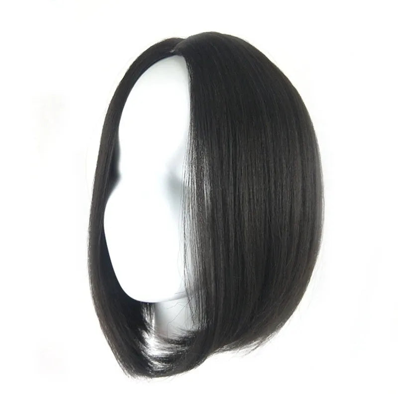 Women's short bob wig in black colour made from high temperature wire with natural-looking shape