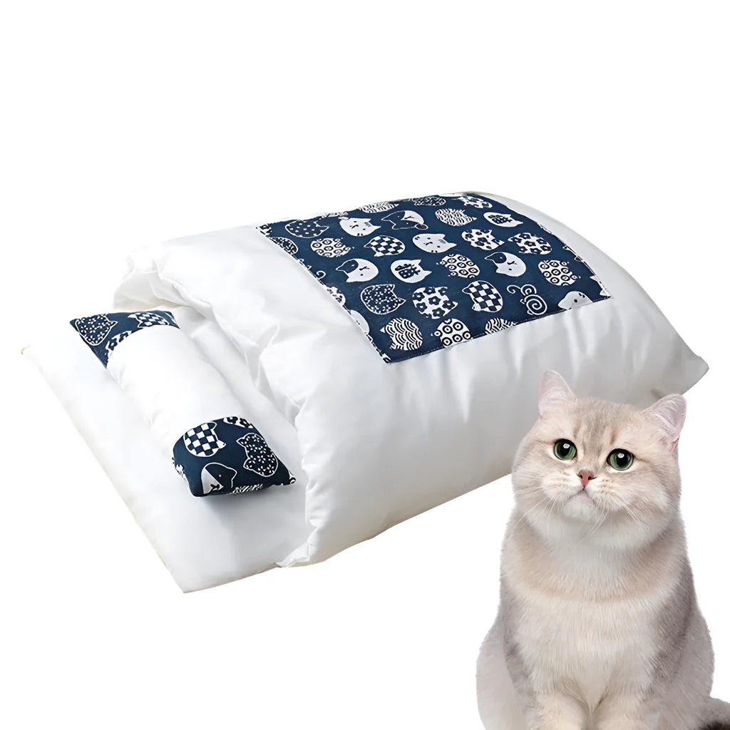 Winter cat bed with removable sleeping bag and pillow in four sizes for cats and small dogs