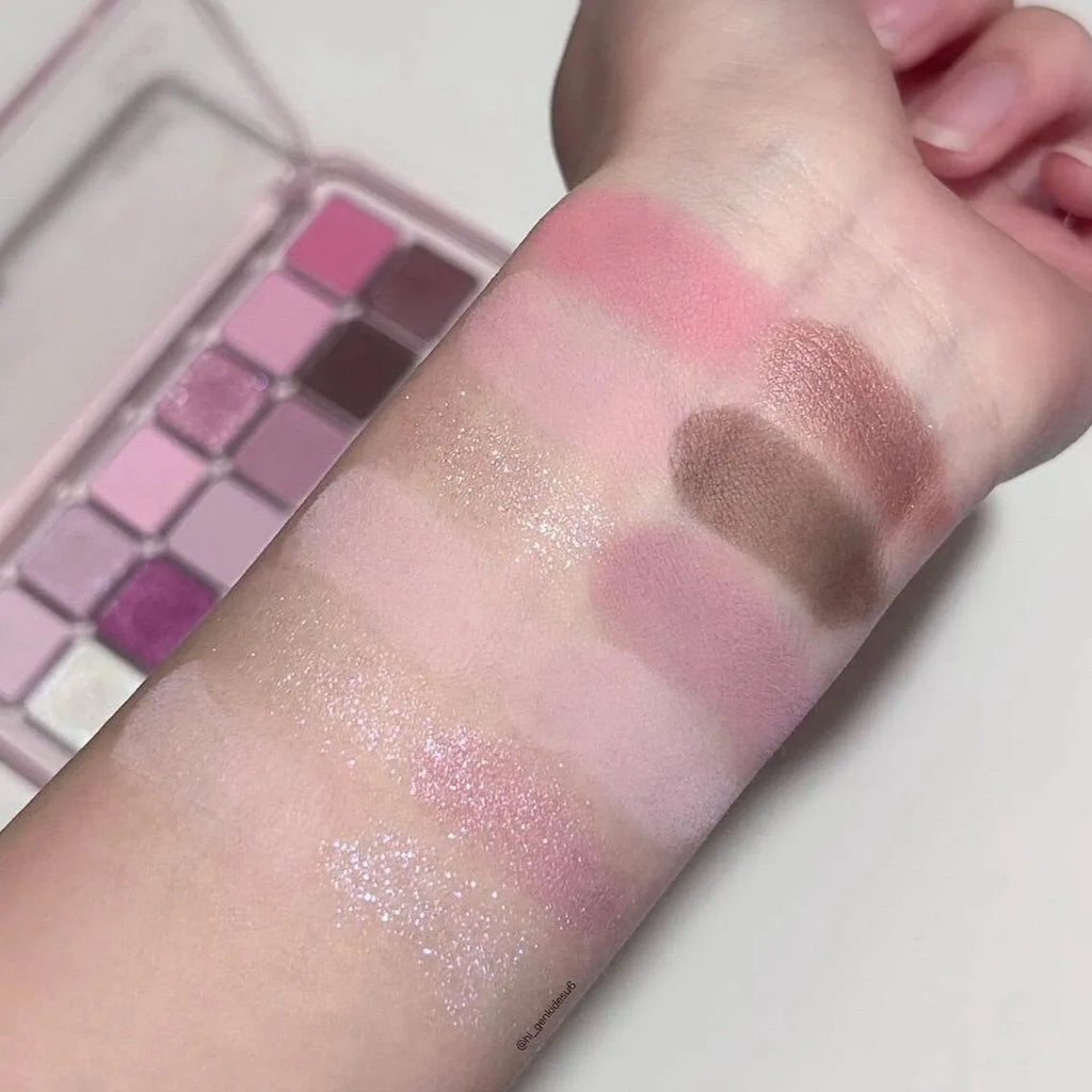 Creative Home eye shadow palette showing 12 colours including peach apple and cherry plum shades