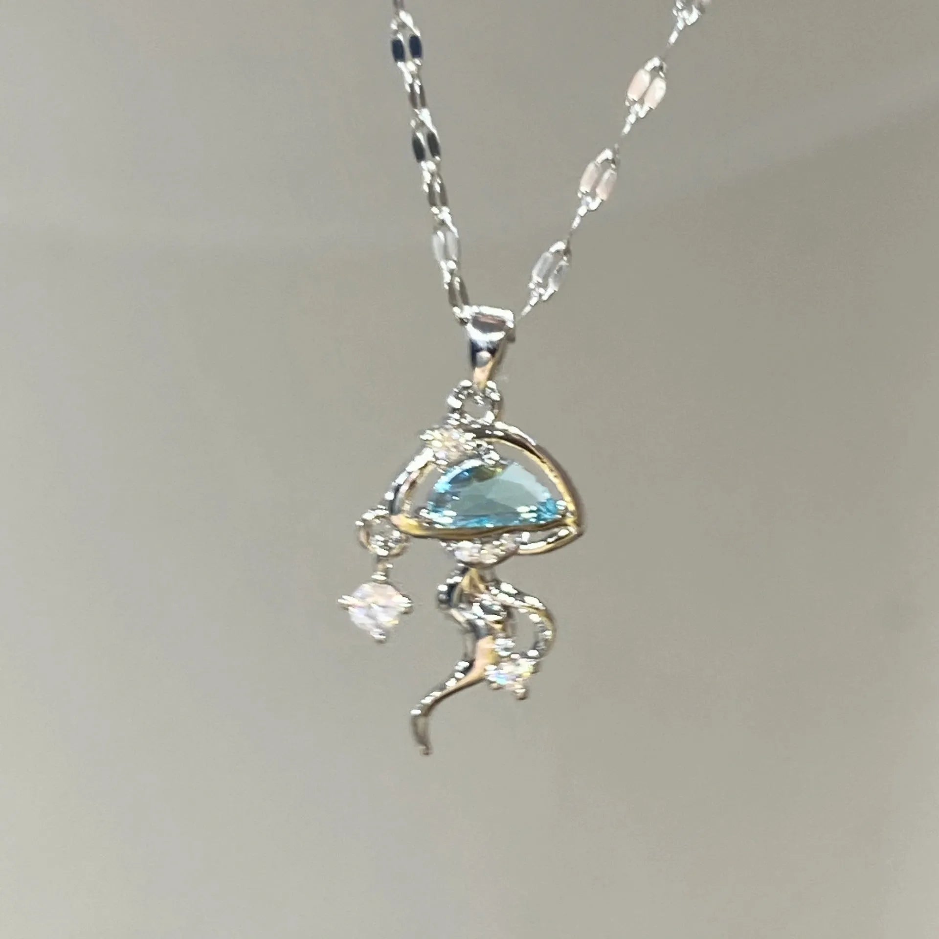 S925 sterling silver blue jellyfish necklace with adjustable chain