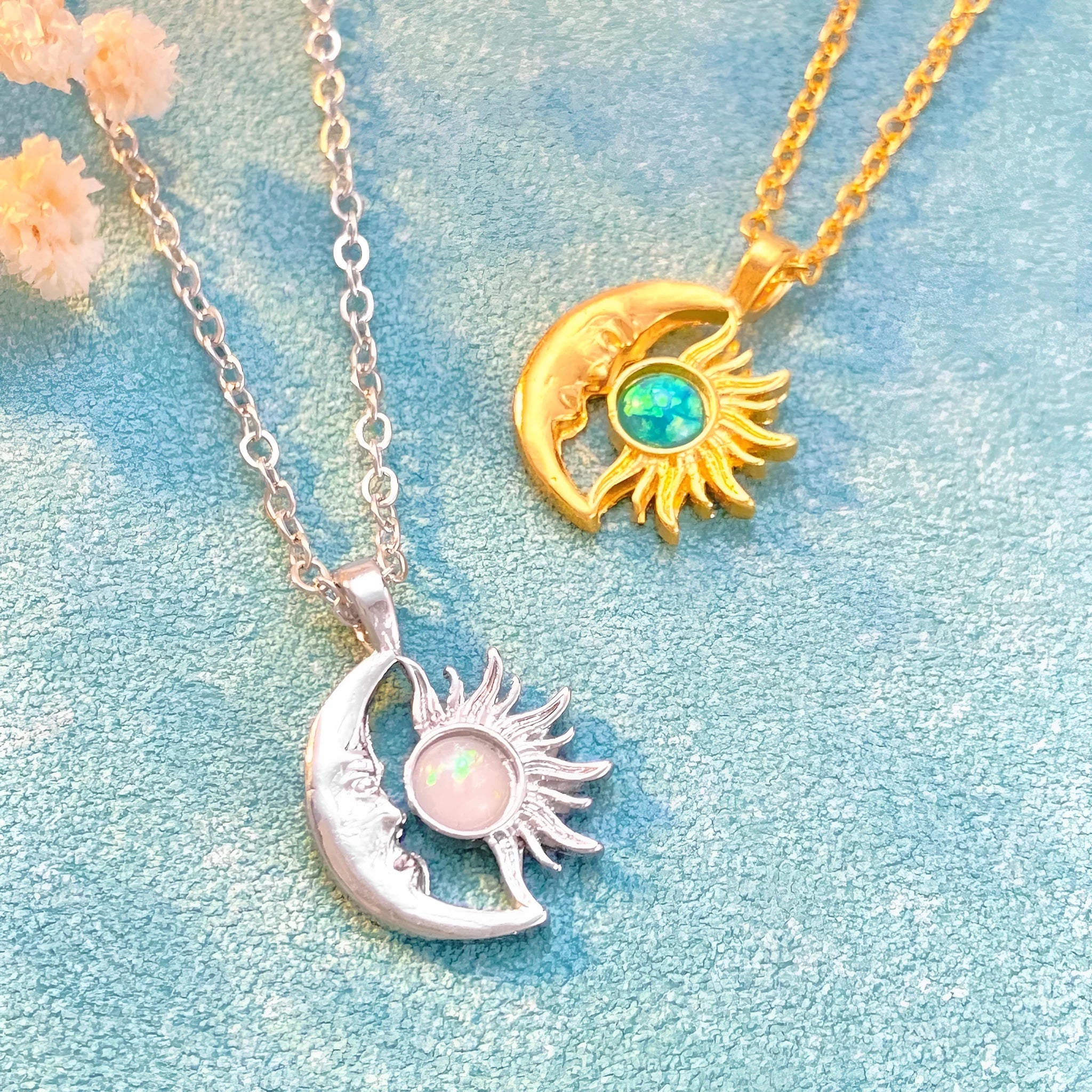 Alloy sun moon geometric pendant necklace on adjustable chain, gold electroplated finish