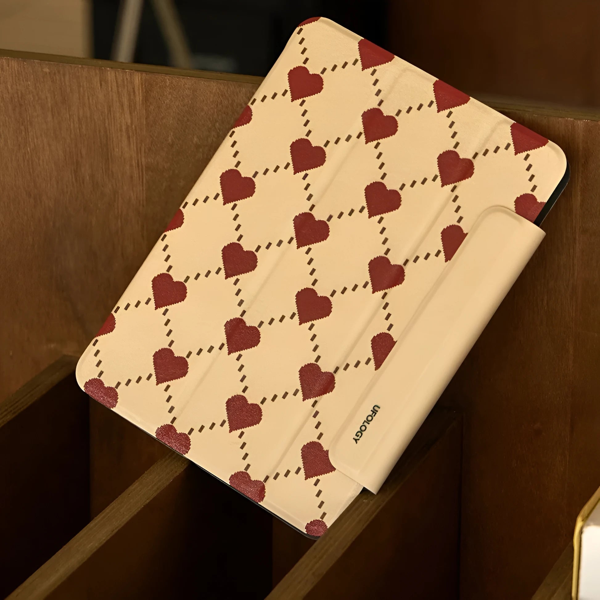 Polyurethane magnetic protective case for 10.9-inch iPad Air5 and iPad Air4 on a metallic surface.