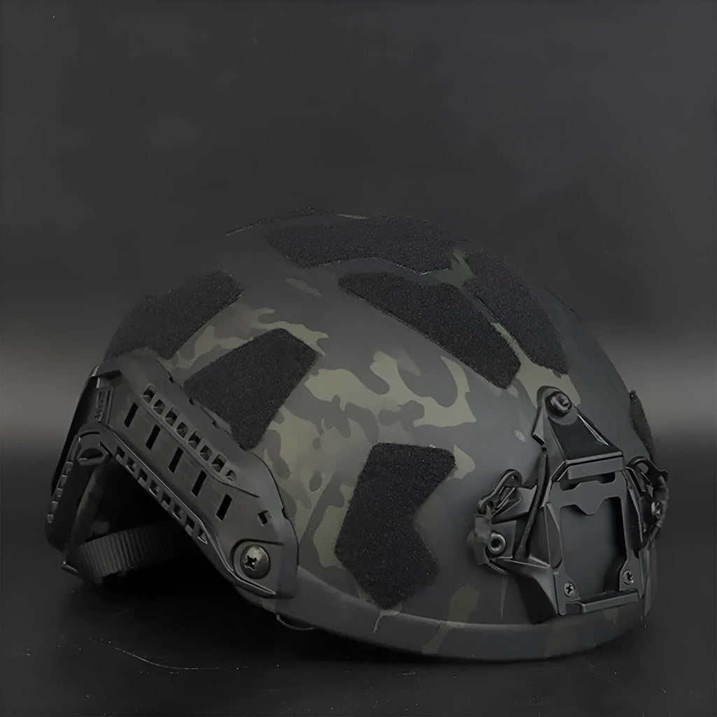 FAST SF full protection tactical helmet in engineering plastic, 27 x 22.5 x 16 cm, shown in black and camouflage colour options