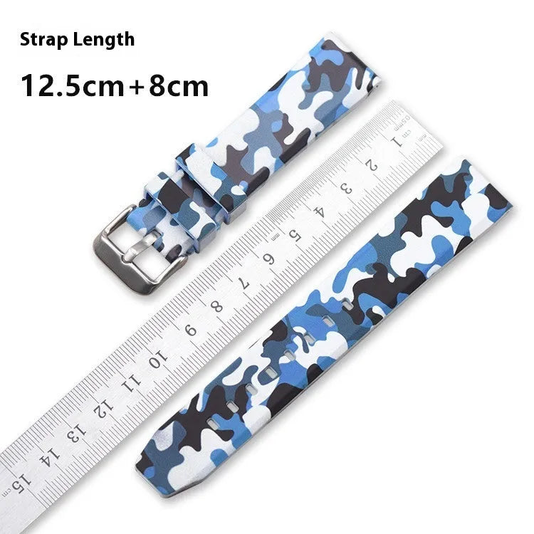 Green camouflage silicone watch strap with universal flat head lugs, shown next to 20mm, 22mm, 24mm size indicators.