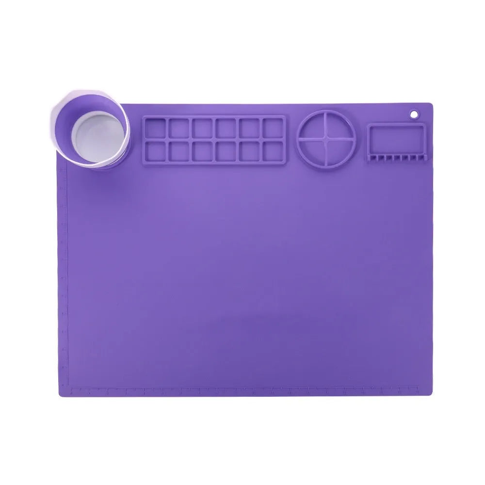 Silicone painting mat with optional double bowl design for watercolour and oil painting in various colours
