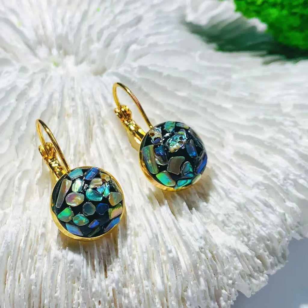 Handmade mother-of-pearl earrings for women with Chinese Fu character motif and iridescent shell finish
