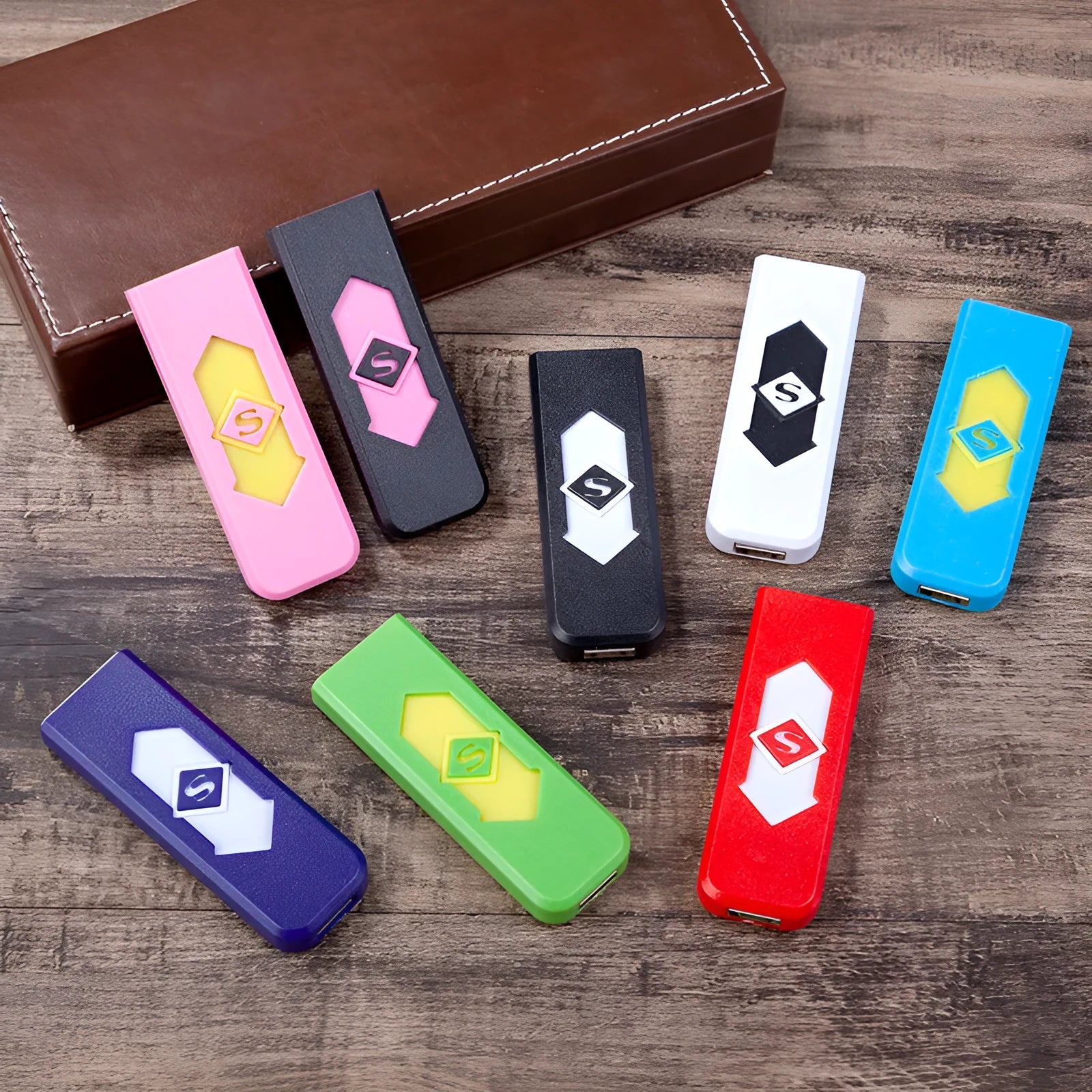 Electronic cigarette lighter in plastic with windproof function