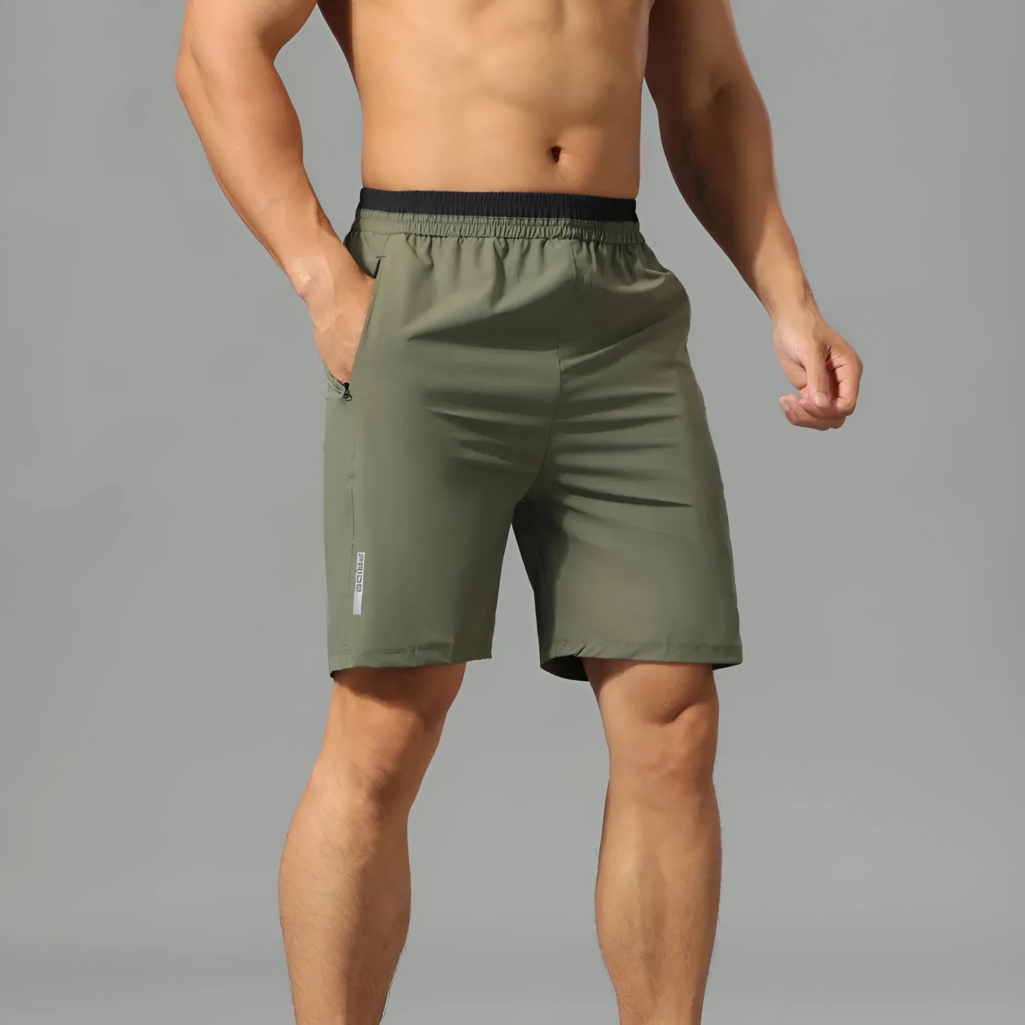Men's grey Ice Silk quick-dry cropped workout pants showing loose athletic style and fifth-pants length