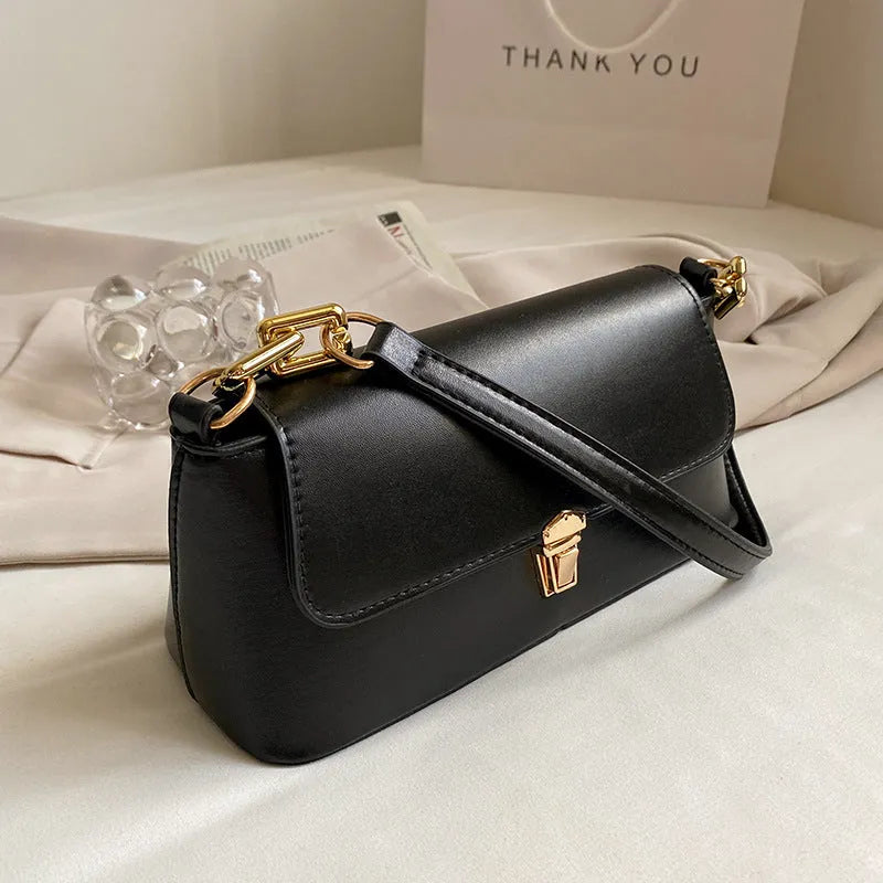 French casual shoulder bag in brown PU with chain strap and sandwich pocket design