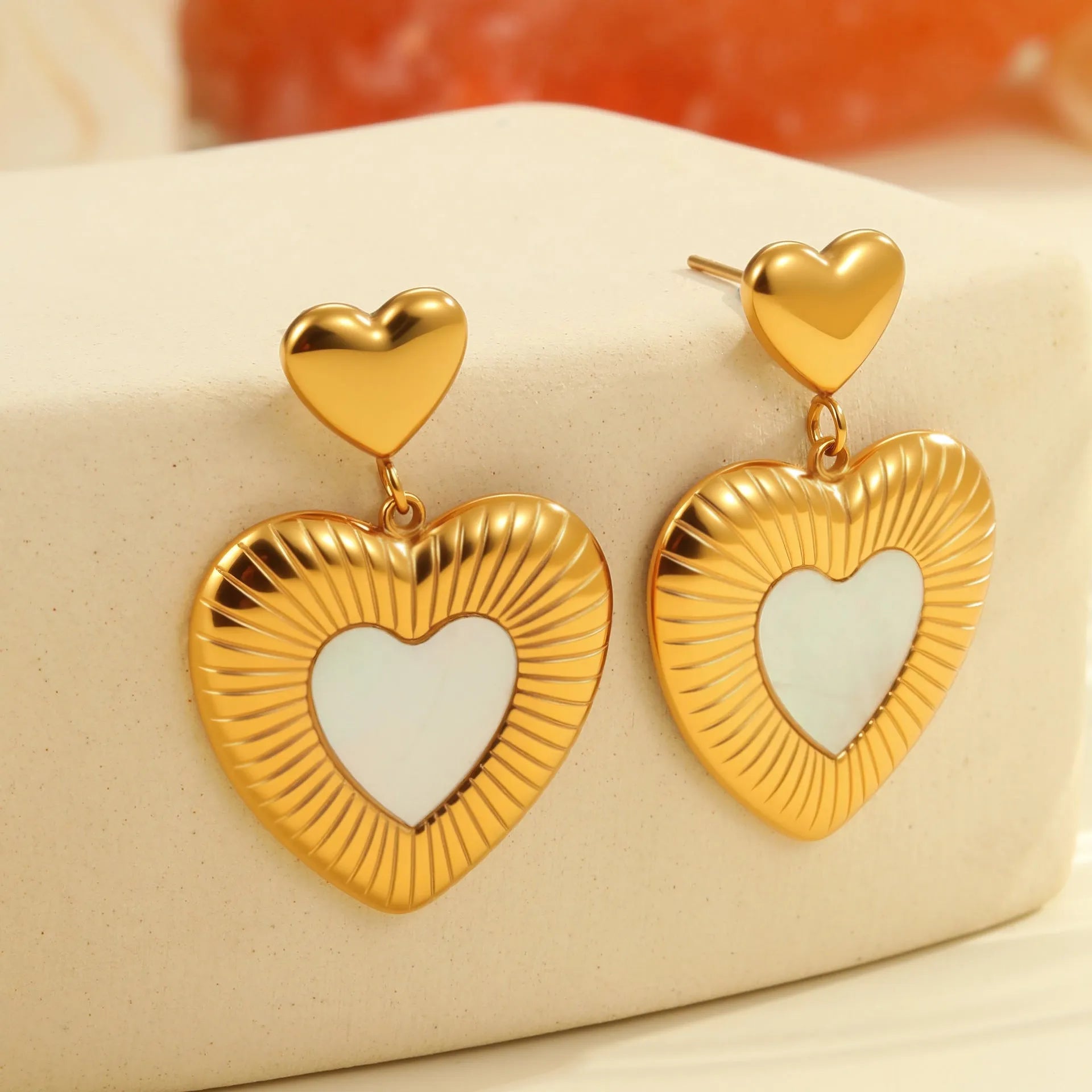 Heart shape stainless steel earrings with 18K gold electroplating for women's fashion