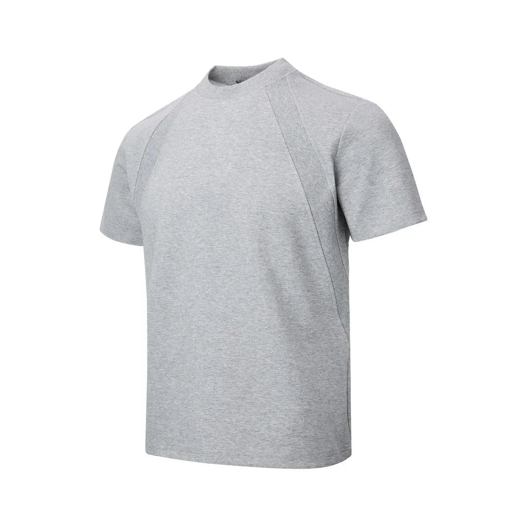 Air layer stitching short sleeve loose top in black on a hanger