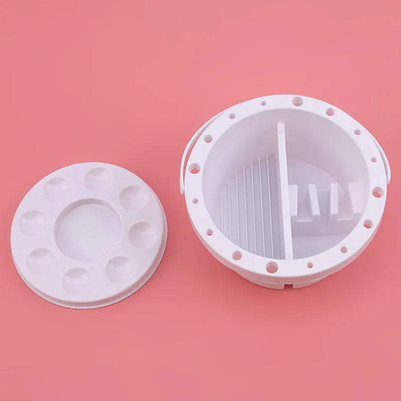 White plastic brush holder for painting with 16.5cm diameter and 9cm height dimensions