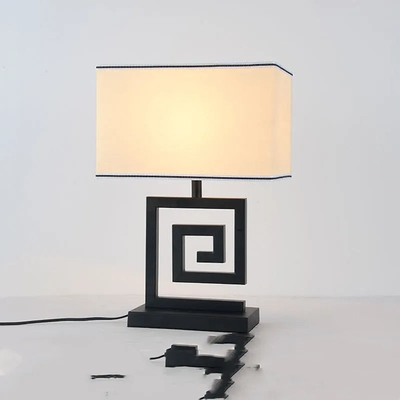 Retro style living room decorative table lamp with fabric lampshade and iron frame, 32cm x 20cm x 48cm, with remote control